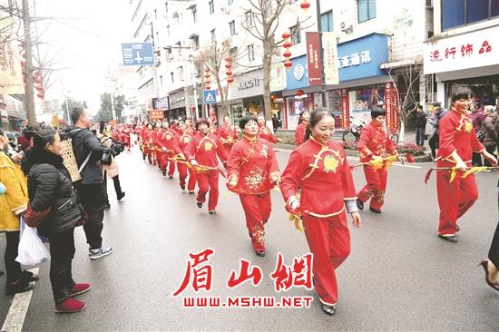 莲箫表演。.jpg