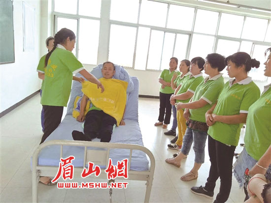 2副本.jpg