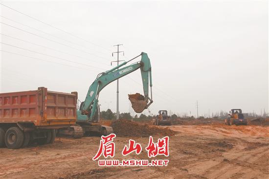 四川渝三峡新材料有限公司年产3万吨高固含油性涂料及水性工业涂料项目正式开工建设。.jpg