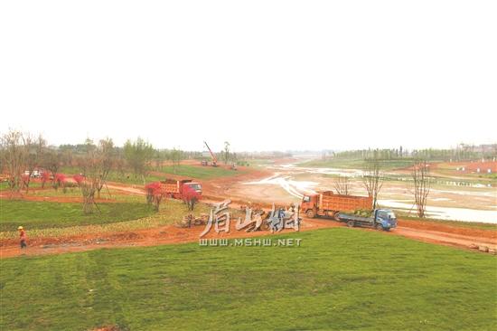柴桑河河体整治及生态湿地项目建设现场。.jpg