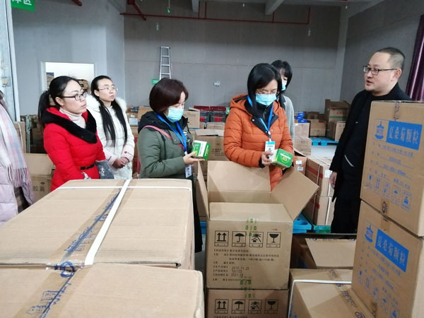 修文县各乡镇人口有多少_修文县人民医院(2)