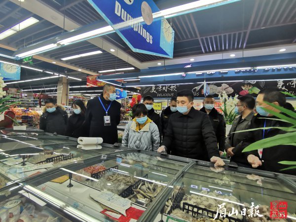 在商场开展联合检查。