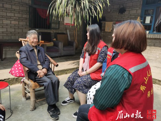  苏和平为年轻后辈分享故事