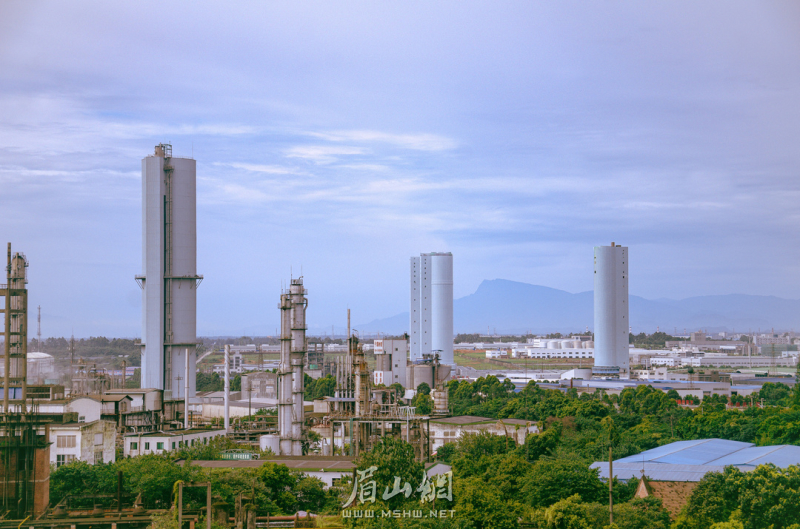 俯瞰四川金象赛瑞化工股份有限公司。.jpg