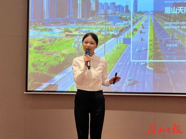 选手演讲。