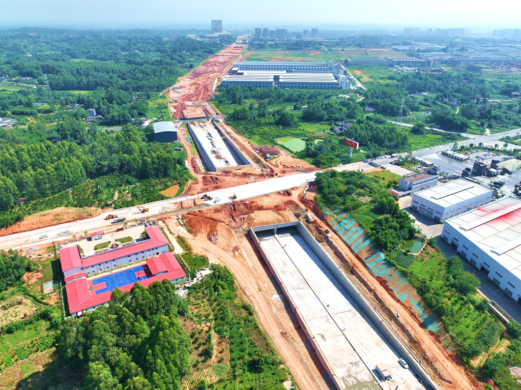 益州大道南延线工程视青路下穿隧道施工现场。 (3).jpg