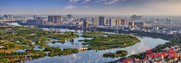  眉山城市会客厅—东坡城市湿地公园。李陈 摄