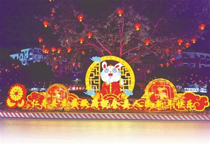 大街小巷氛围浓。