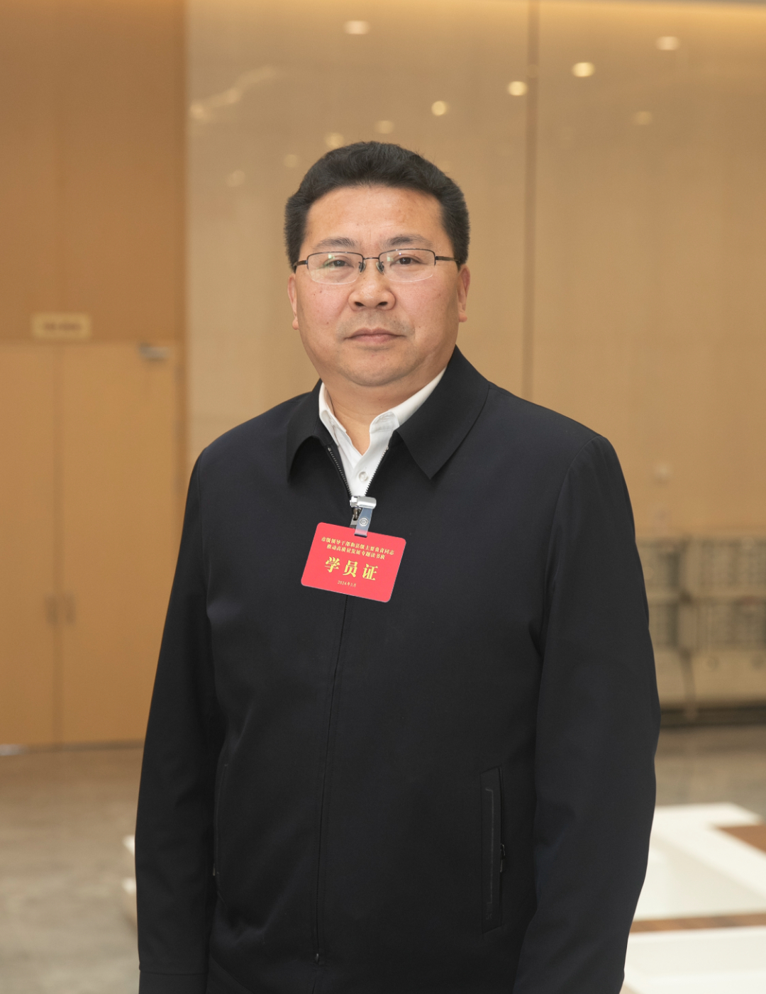 东坡区委书记彭盆.jpg