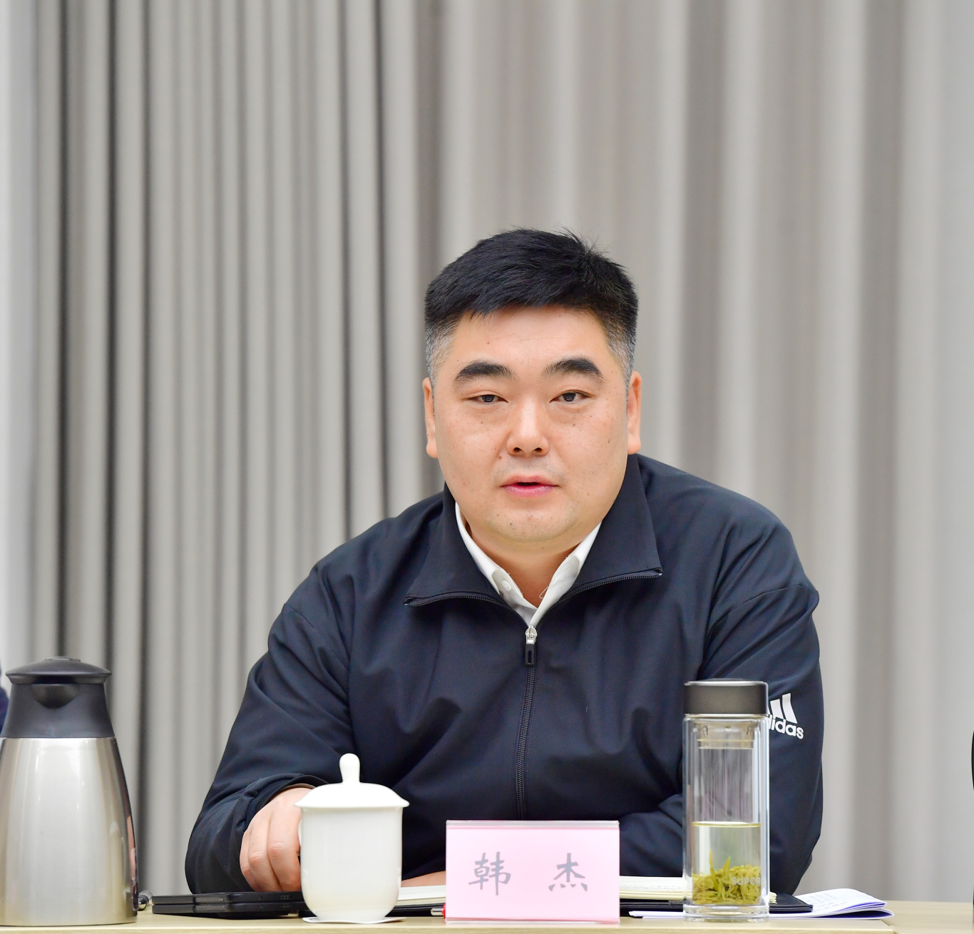 韩杰.jpg