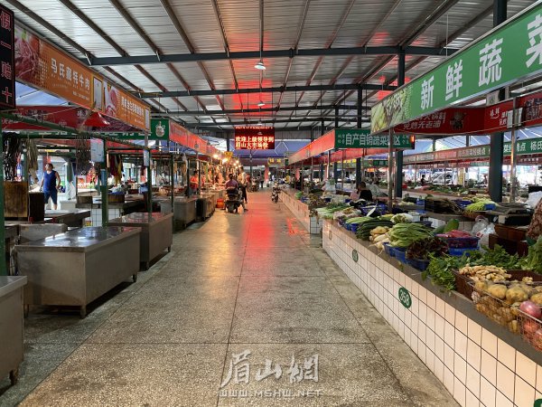 市场内干净卫生。