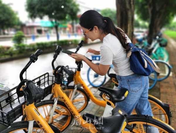绿色出行，共享单车是不少市民的选择。