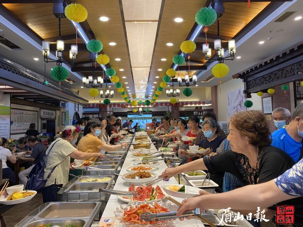 越来越多市民注重健康饮食。